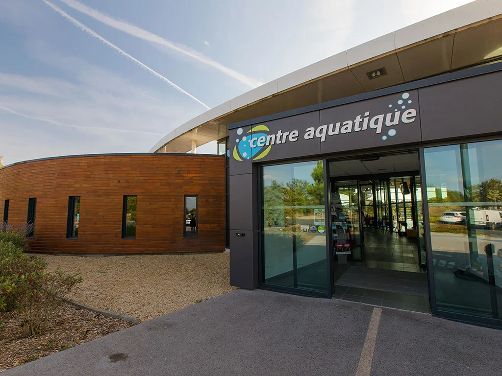 centre-aquatique-du-pays-des-achards-les-achards-85